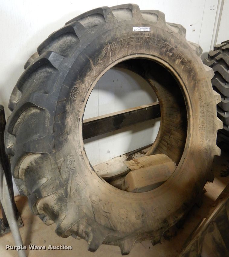 image for item GE9088 (3) tires