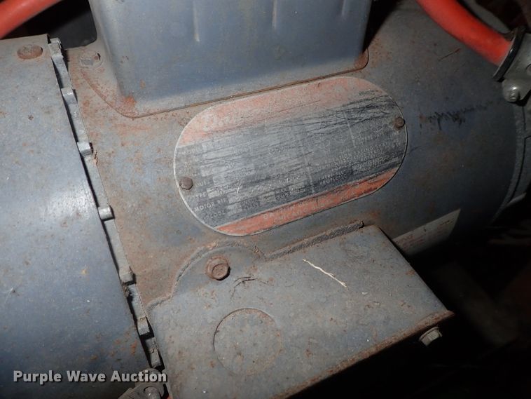 image for item GF9649 Quincy A4 air compressor