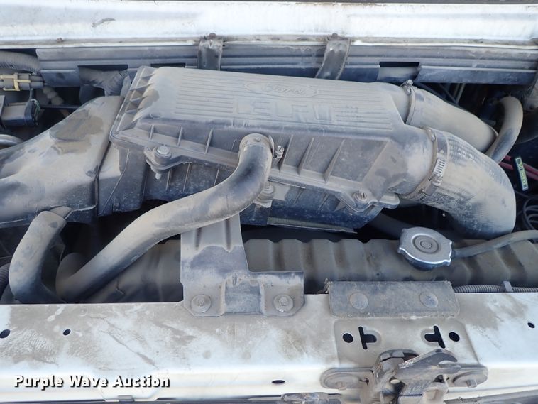 image for item GF9652 1994 Ford E150 van