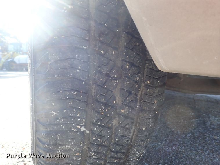 image for item GF9652 1994 Ford E150 van