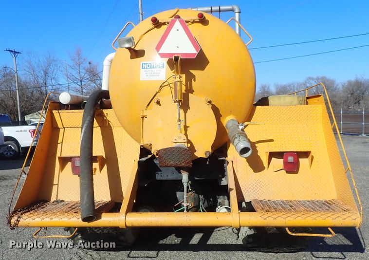 image for item GF9653 1980 Ford 8000 sludge spreader truck