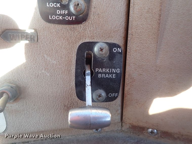 image for item GF9653 1980 Ford 8000 sludge spreader truck