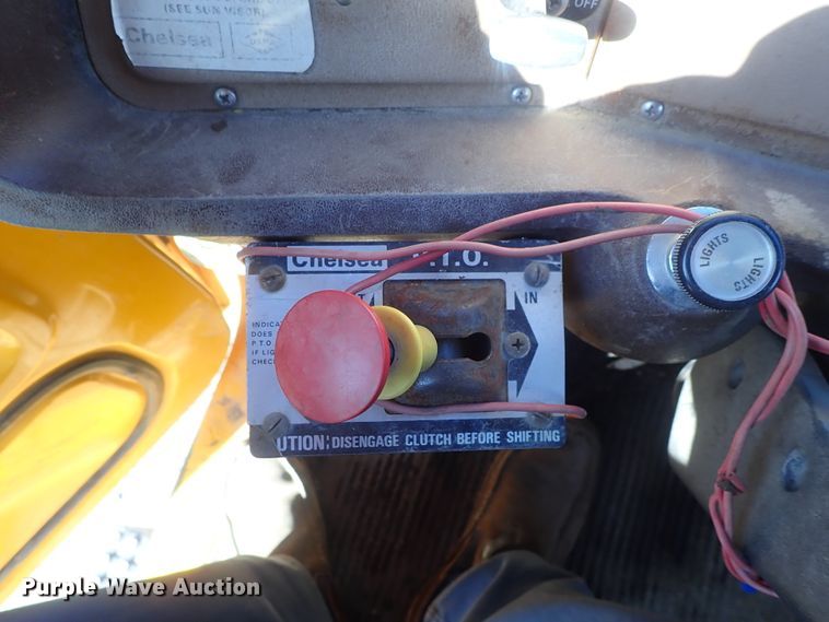 image for item GF9653 1980 Ford 8000 sludge spreader truck