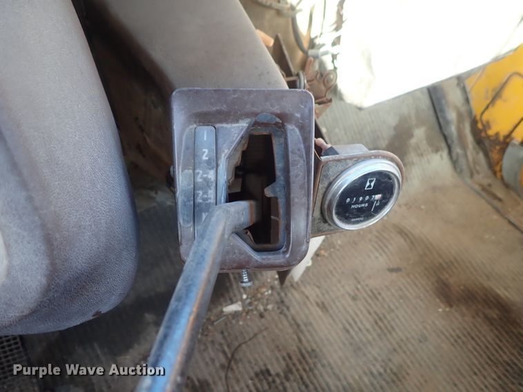 image for item GF9653 1980 Ford 8000 sludge spreader truck