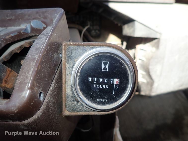 image for item GF9653 1980 Ford 8000 sludge spreader truck