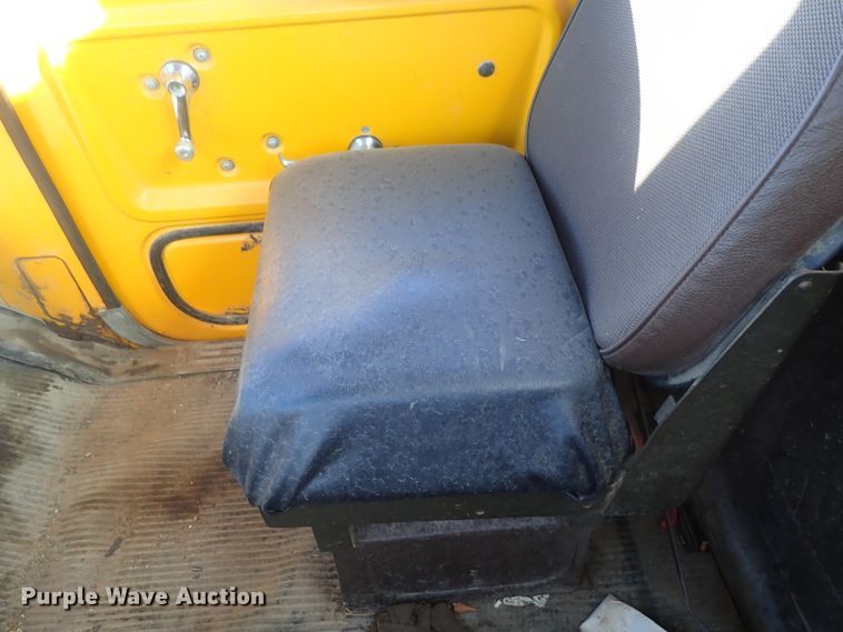 image for item GF9653 1980 Ford 8000 sludge spreader truck