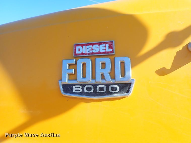 image for item GF9653 1980 Ford 8000 sludge spreader truck