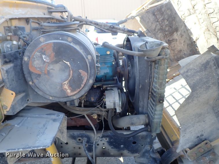 image for item GF9653 1980 Ford 8000 sludge spreader truck