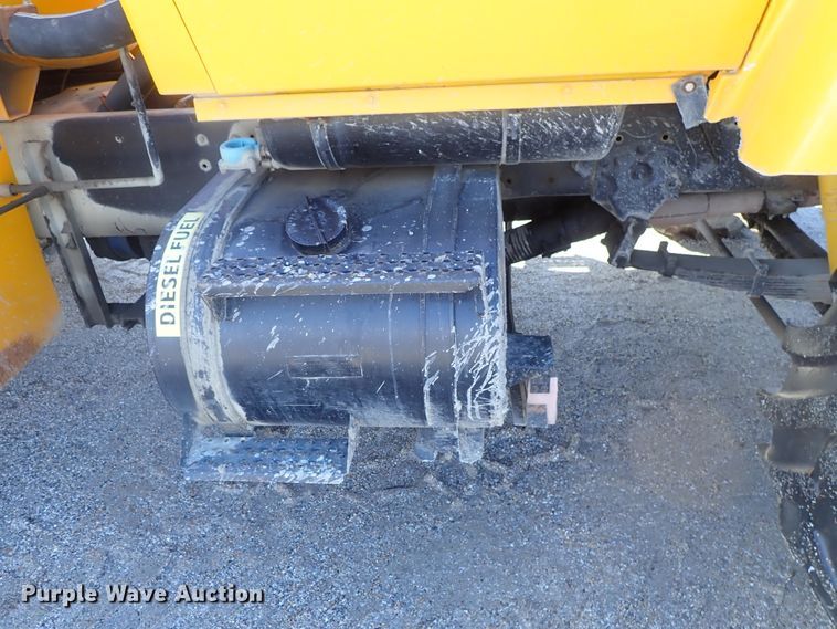 image for item GF9653 1980 Ford 8000 sludge spreader truck