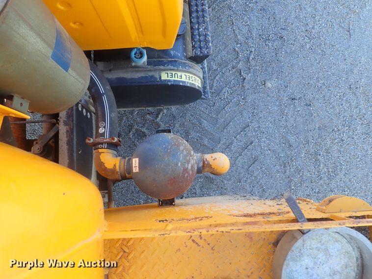 image for item GF9653 1980 Ford 8000 sludge spreader truck