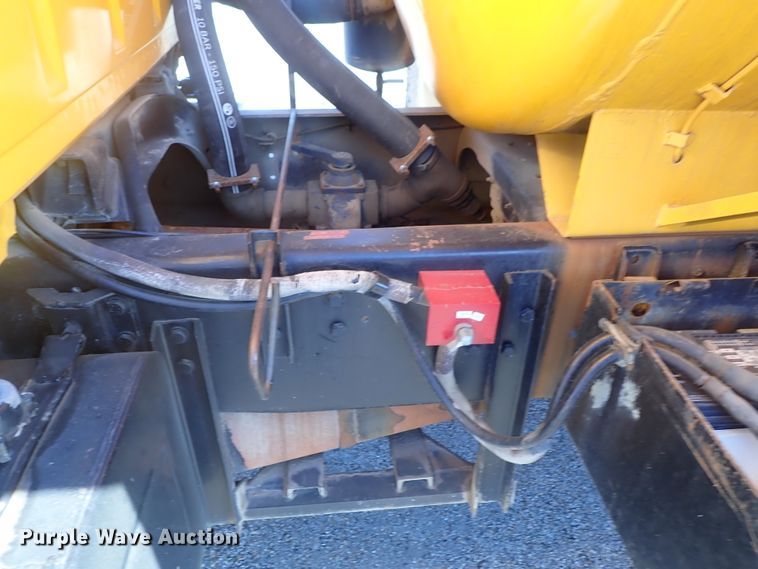 image for item GF9653 1980 Ford 8000 sludge spreader truck