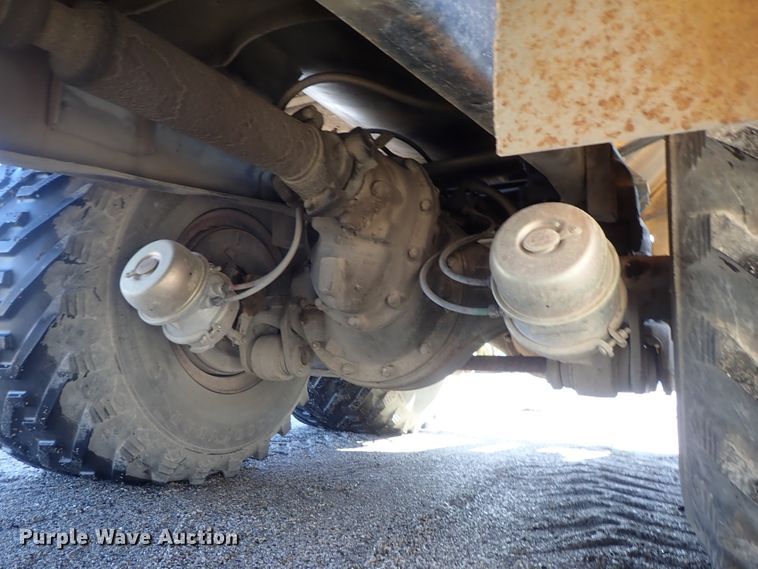 image for item GF9653 1980 Ford 8000 sludge spreader truck