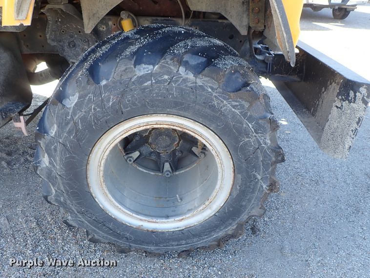 image for item GF9653 1980 Ford 8000 sludge spreader truck