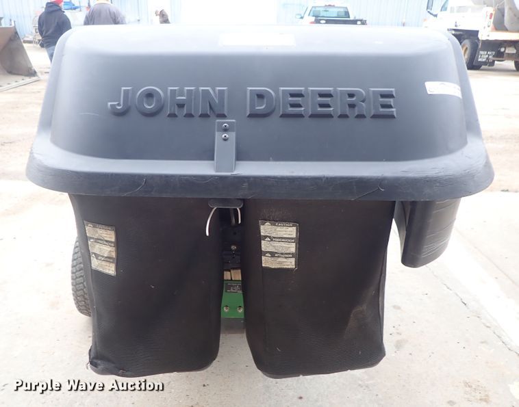 image for item GF9679 John Deere EZ Trak ZTR lawn mower