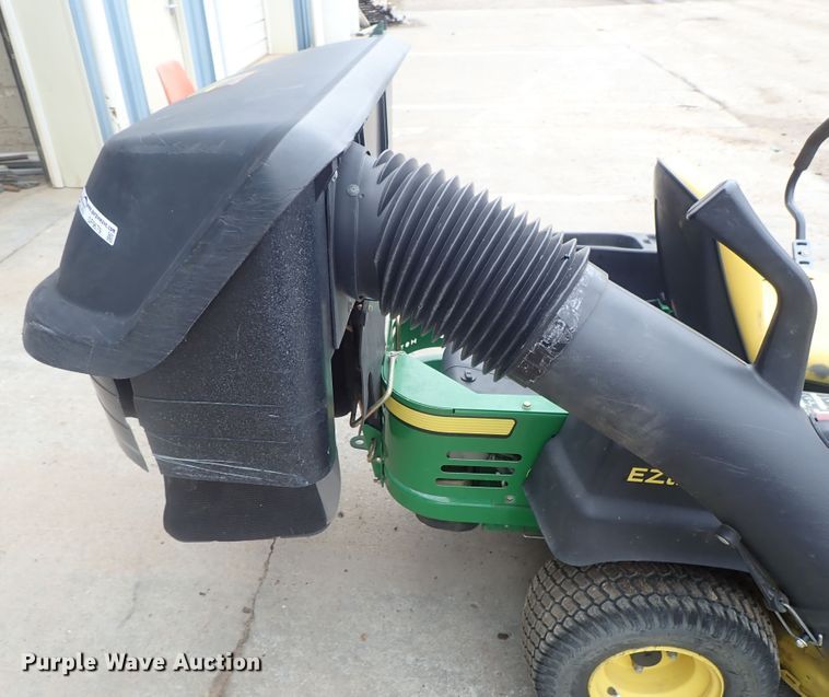 image for item GF9679 John Deere EZ Trak ZTR lawn mower