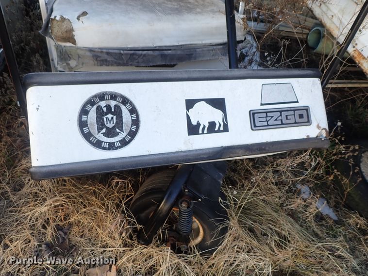 image for item GF9707 (2) Ez-Go golf carts