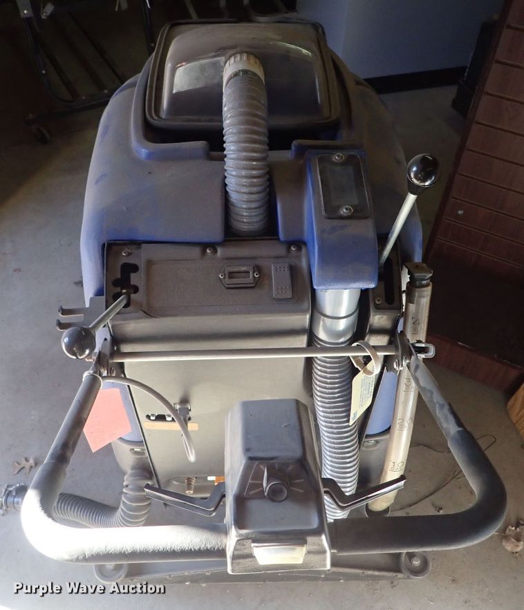 image for item GF9708 Windsor VGR2 floor scrubber