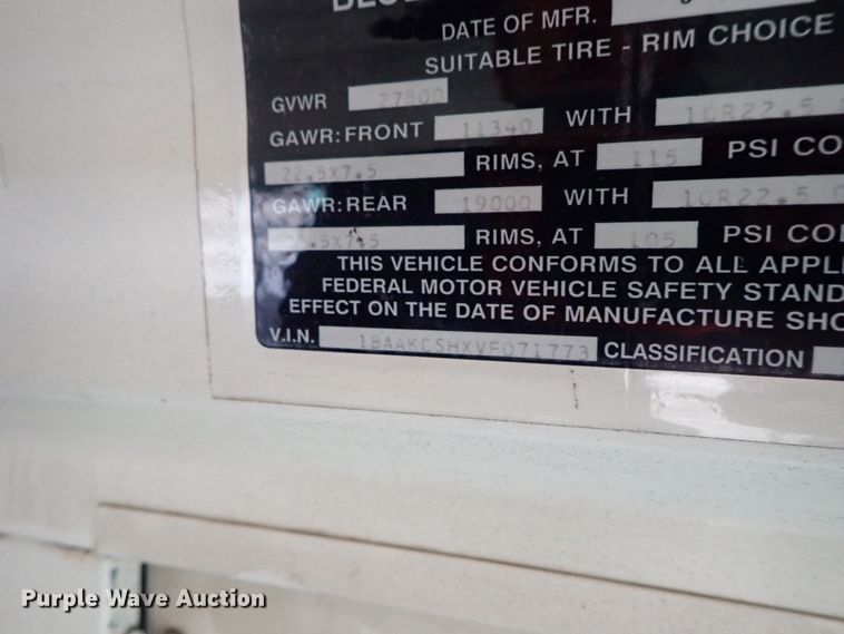 image for item GF9713 1997 Blue Bird TC2000 school bus