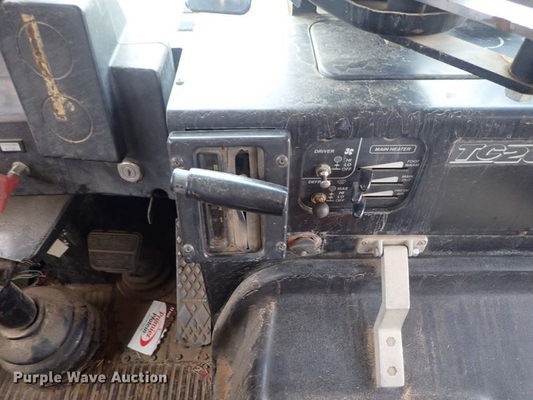 image for item GF9713 1997 Blue Bird TC2000 school bus