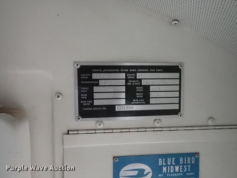 image for item GF9713 1997 Blue Bird TC2000 school bus