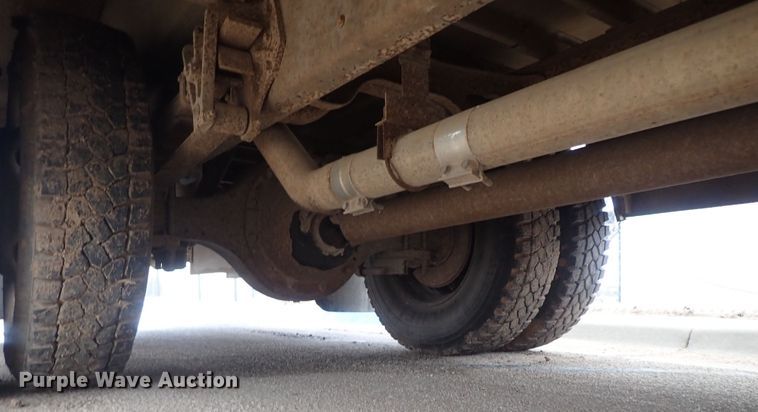 image for item GF9713 1997 Blue Bird TC2000 school bus