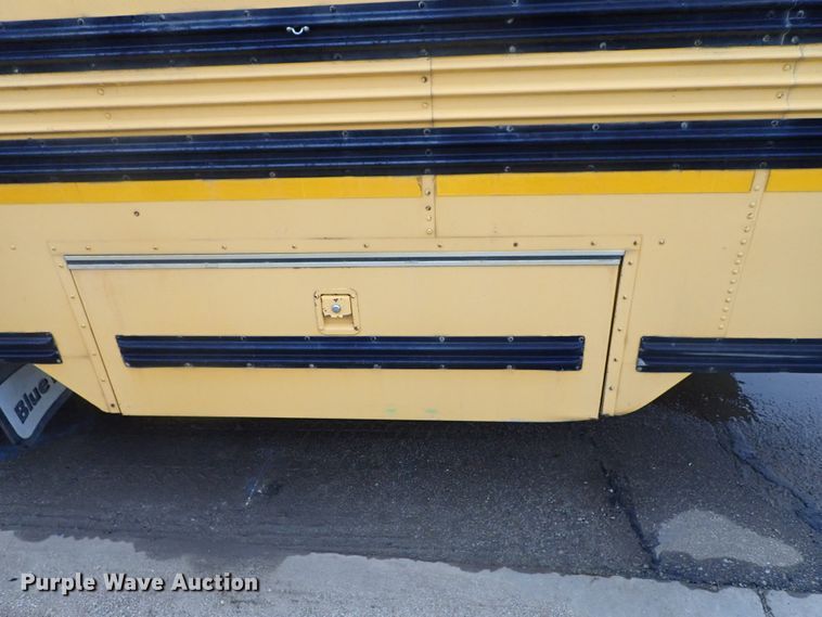 image for item GF9713 1997 Blue Bird TC2000 school bus