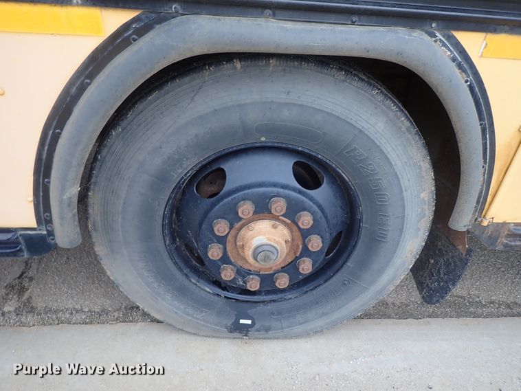 image for item GF9713 1997 Blue Bird TC2000 school bus