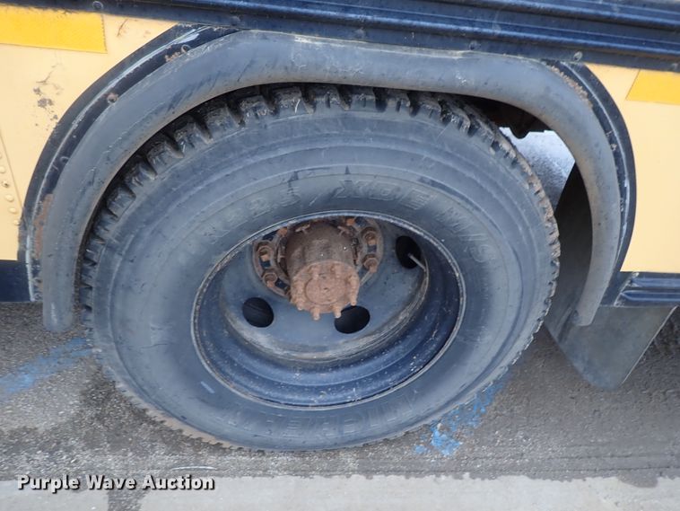 image for item GF9713 1997 Blue Bird TC2000 school bus