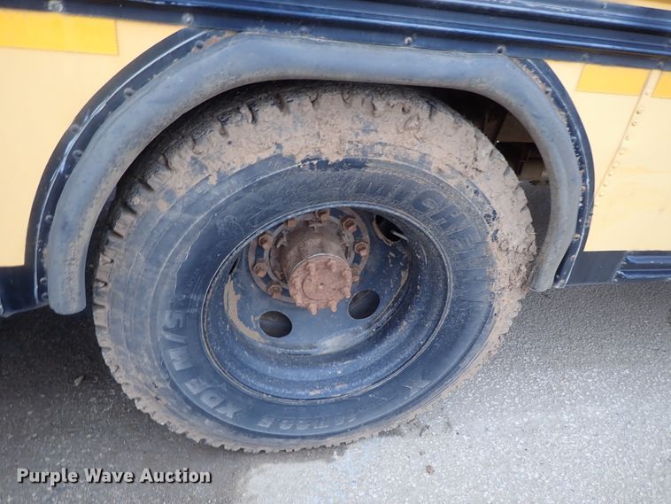 image for item GF9713 1997 Blue Bird TC2000 school bus