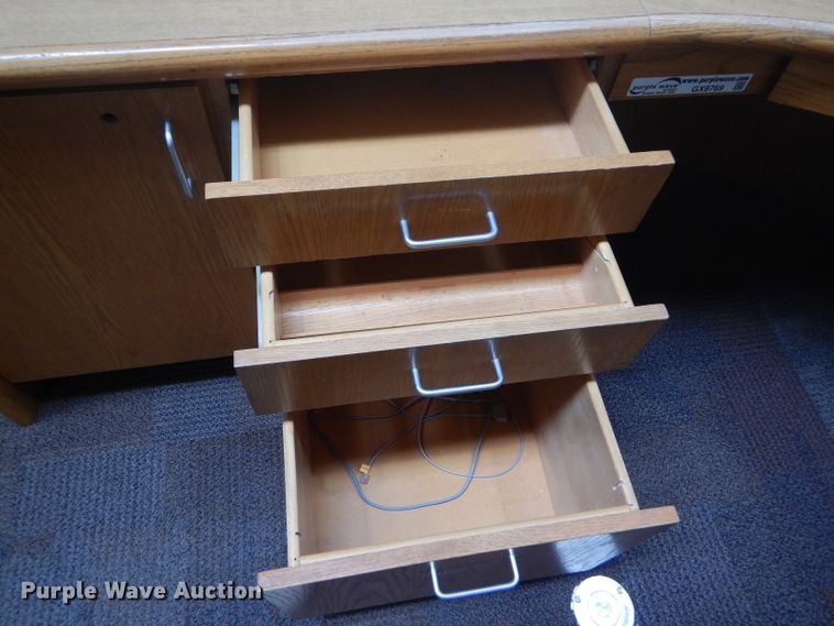 image for item GX9769 U-shaped desk