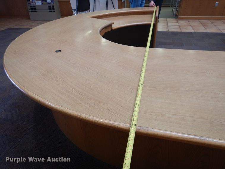 image for item GX9769 U-shaped desk