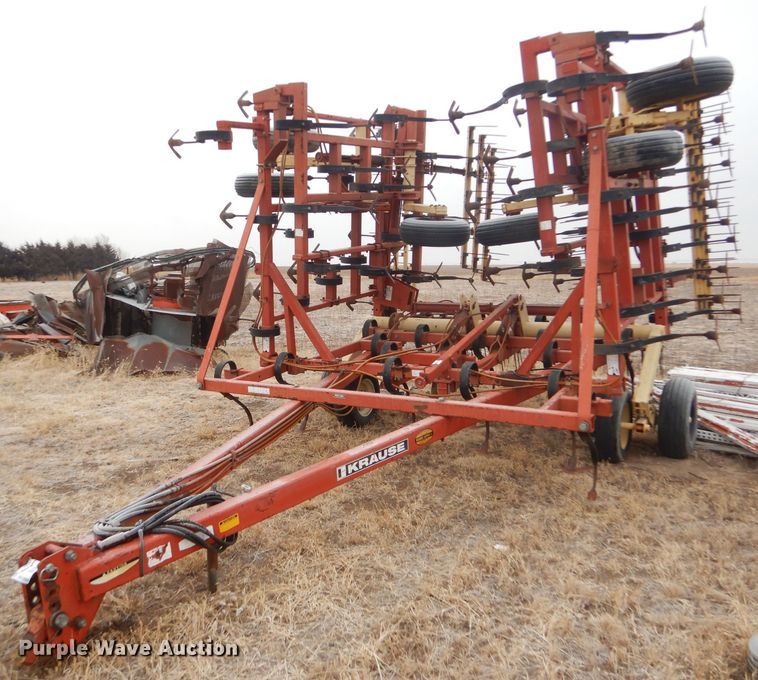 image for item DE1358 Krause 4237 field cultivator