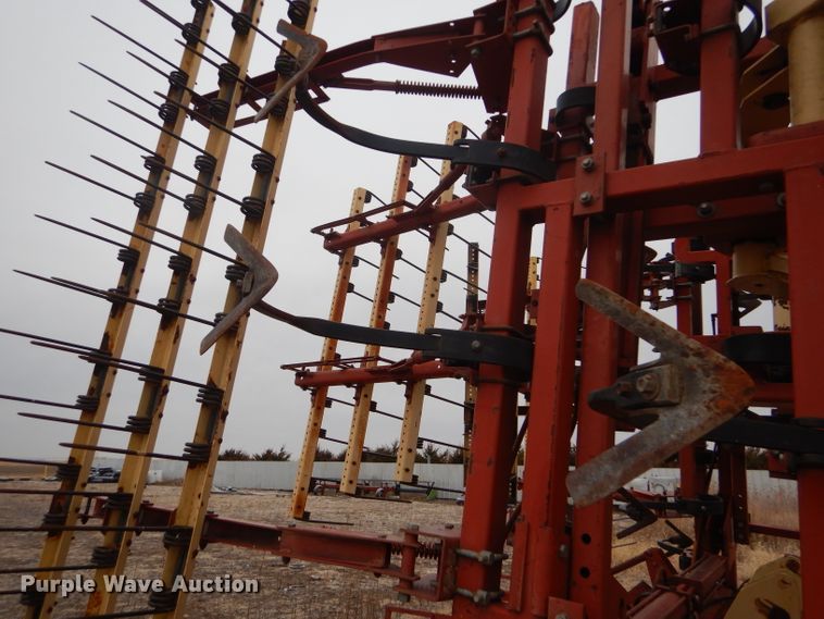 image for item DE1358 Krause 4237 field cultivator