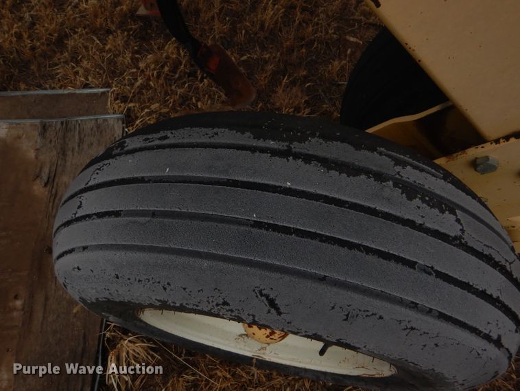 image for item DE1358 Krause 4237 field cultivator