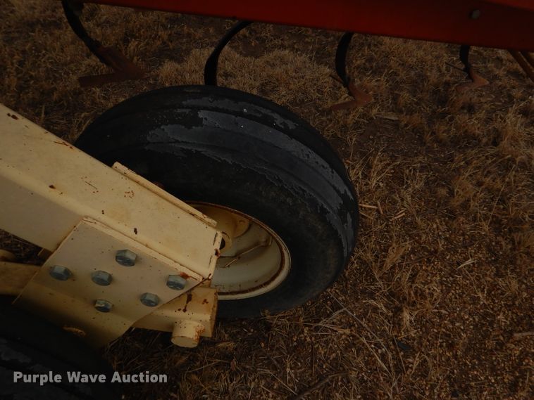 image for item DE1358 Krause 4237 field cultivator