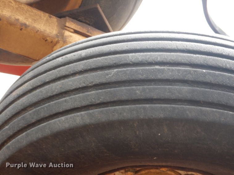 image for item DE1358 Krause 4237 field cultivator