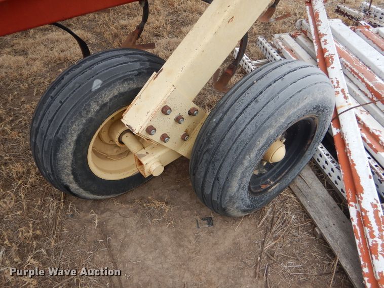 image for item DE1358 Krause 4237 field cultivator