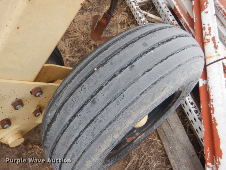 image for item DE1358 Krause 4237 field cultivator