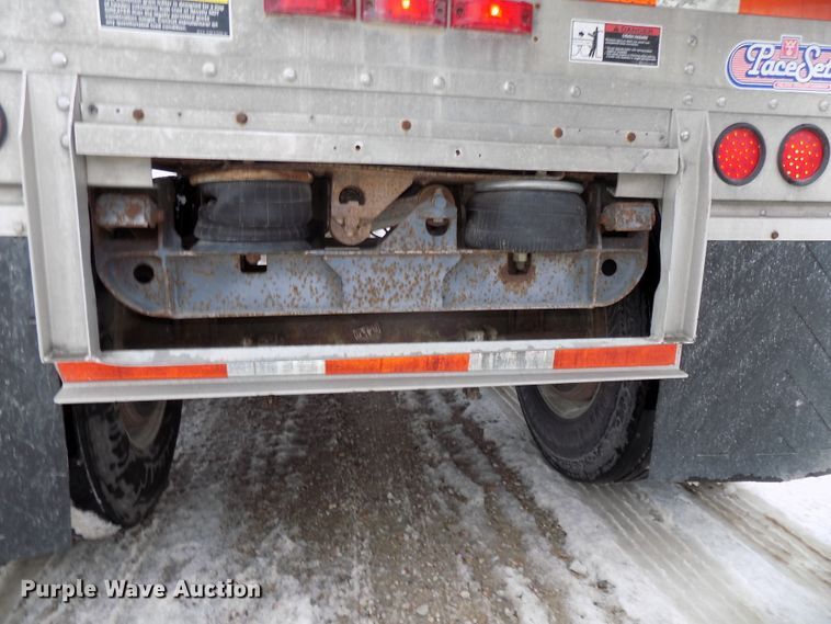 image for item DG2508 1996 Wilson DWH-400 Pace Setter double hopper bottom grain trailer