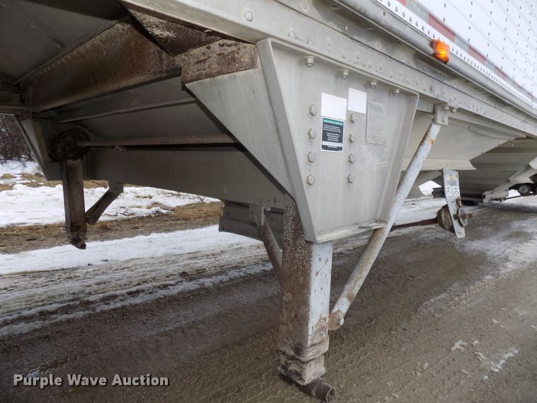 image for item DG2508 1996 Wilson DWH-400 Pace Setter double hopper bottom grain trailer
