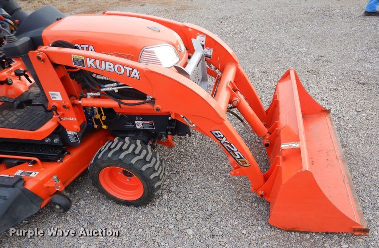 image for item DH3678 2016 Kubota BX25DLB MFWD tractor