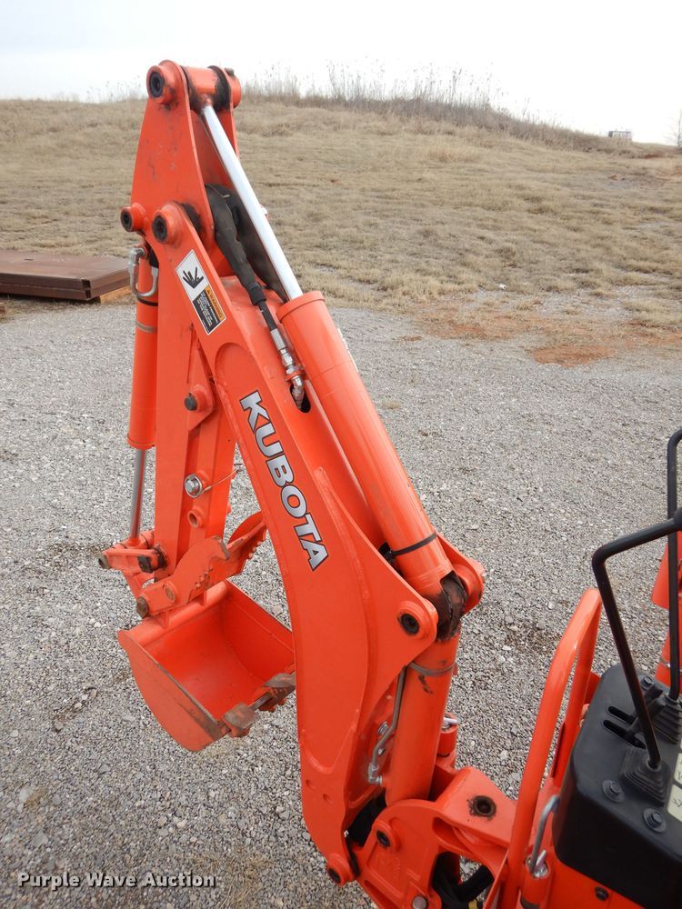 image for item DH3678 2016 Kubota BX25DLB MFWD tractor