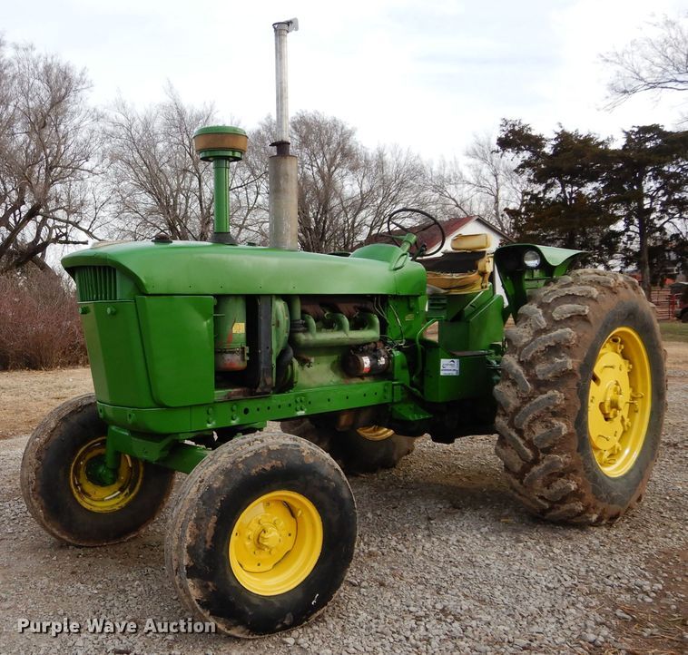 image for item DH3698 John Deere 4020 tractor