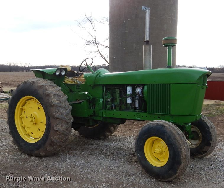 image for item DH3698 John Deere 4020 tractor