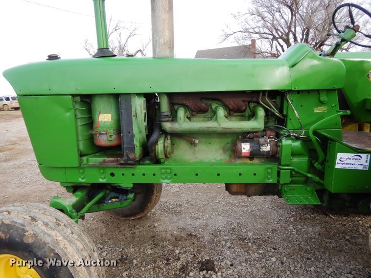 image for item DH3698 John Deere 4020 tractor
