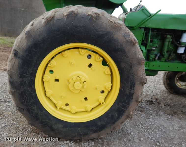 image for item DH3698 John Deere 4020 tractor