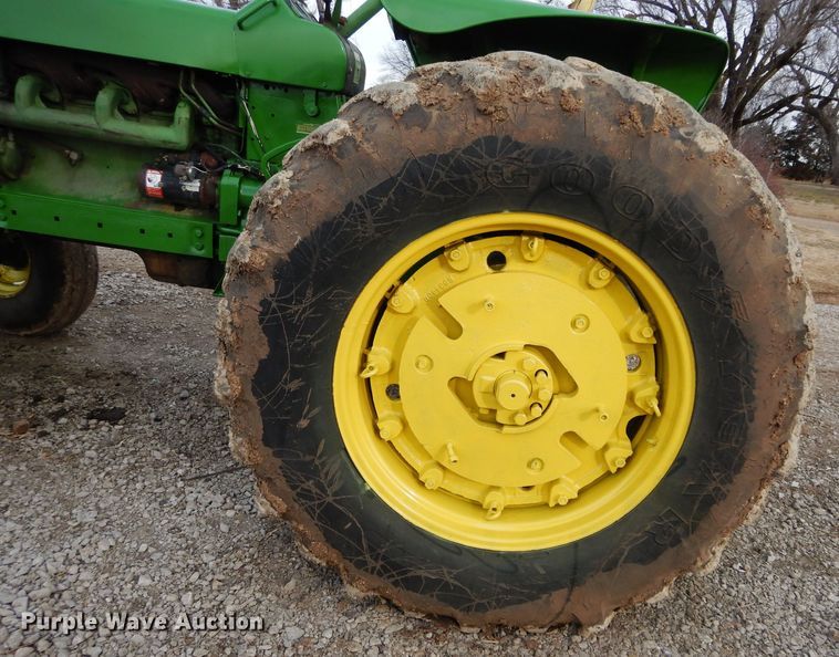 image for item DH3698 John Deere 4020 tractor
