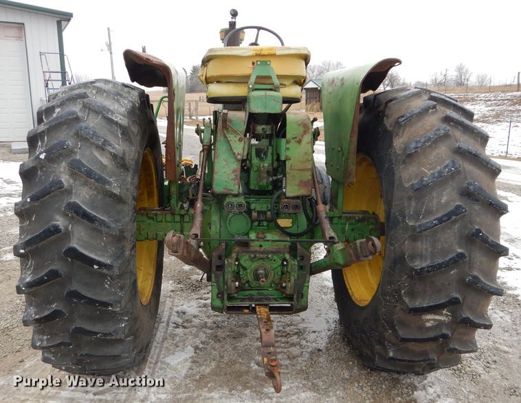 image for item DH4325 1968 John Deere 4020 tractor