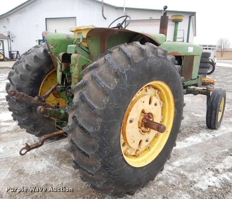 image for item DH4325 1968 John Deere 4020 tractor