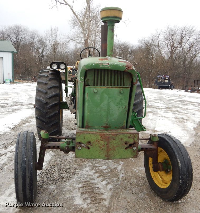 image for item DH4325 1968 John Deere 4020 tractor